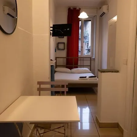 Πανσιόν La Casa Della Zia