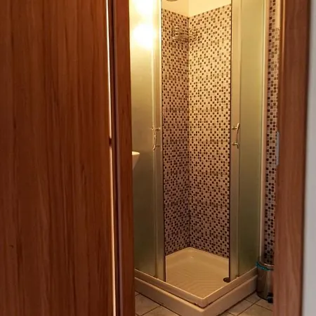 La Casa Della Zia בית הארחה *